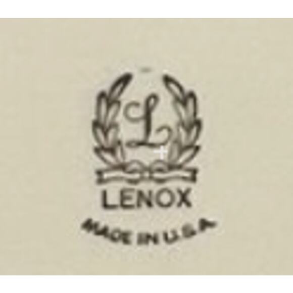 Lenox - Vintage Ceramic Serving Dish - Embossed Leaf Motif - 13.5"-Gold Trim-EUC - Picture 5 of 5